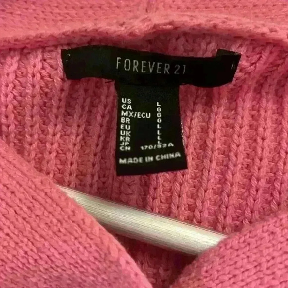 Pink Crop Sweater Forever 21💕 - Picture 3 of 5
